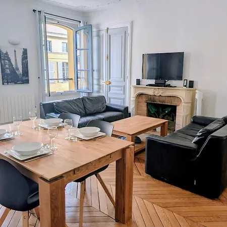 3 Pieces 4****, Au Coeur Du Quartier Historique *